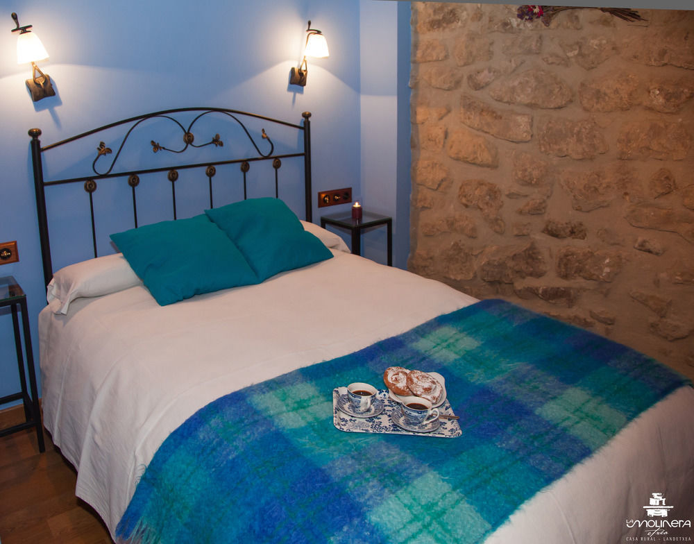 Casa Rural La Molinera Etxea Samaniego Eksteriør billede