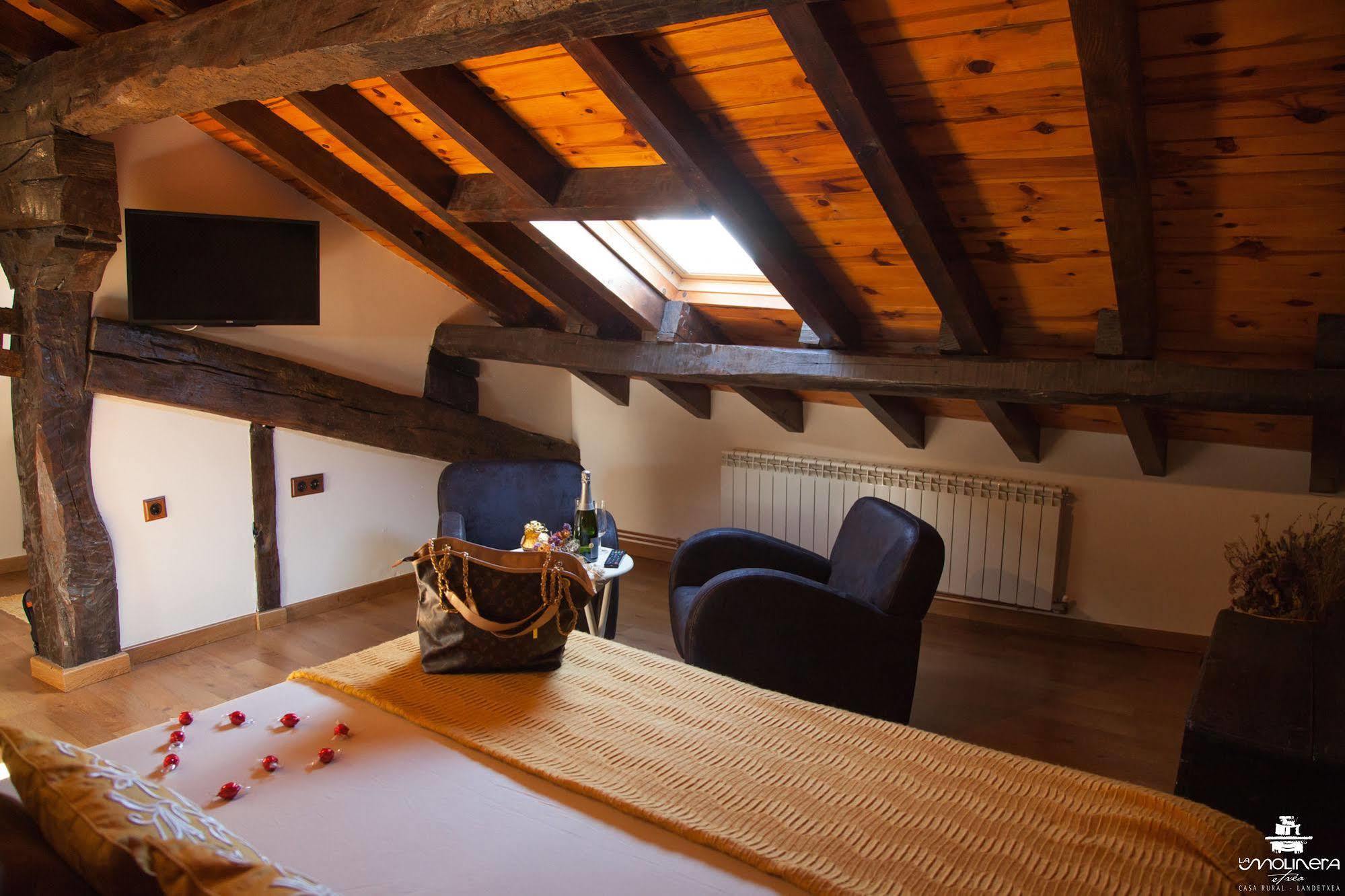 Casa Rural La Molinera Etxea Samaniego Eksteriør billede