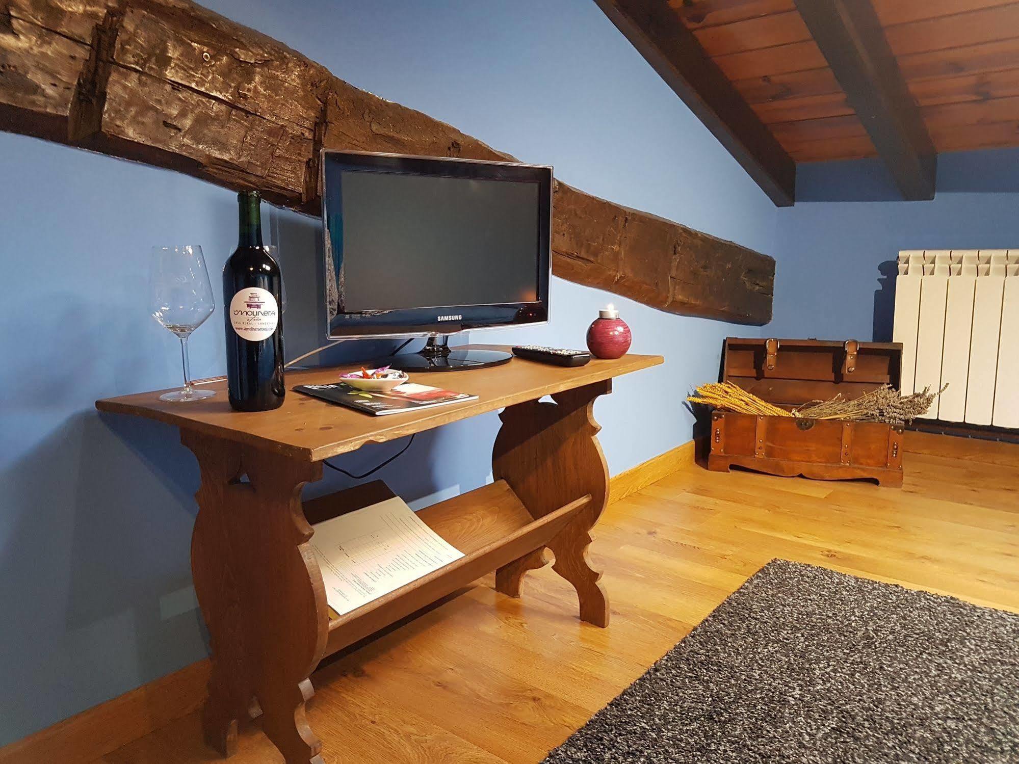Casa Rural La Molinera Etxea Samaniego Eksteriør billede
